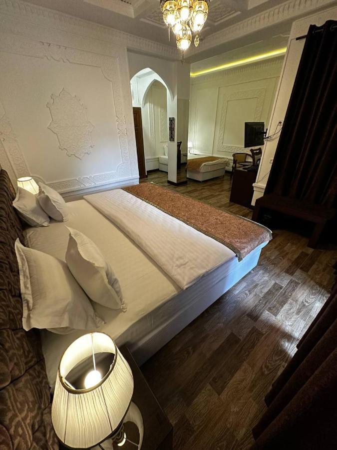 Shahristan Plaza Hotel บูคารา ภายนอก รูปภาพ